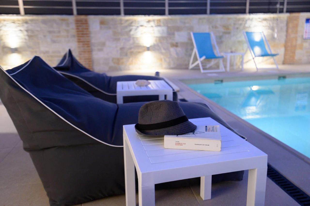 Momento Luxury Apartments Walking Distance From The Beach Nikiana Buitenkant foto