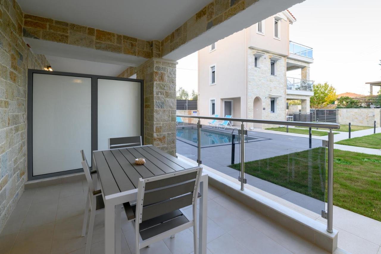 Momento Luxury Apartments Walking Distance From The Beach Nikiana Buitenkant foto