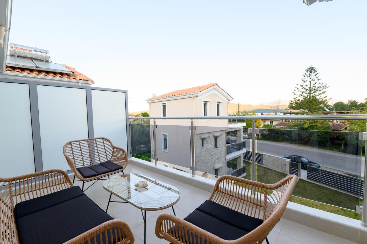 Momento Luxury Apartments Walking Distance From The Beach Nikiana Buitenkant foto