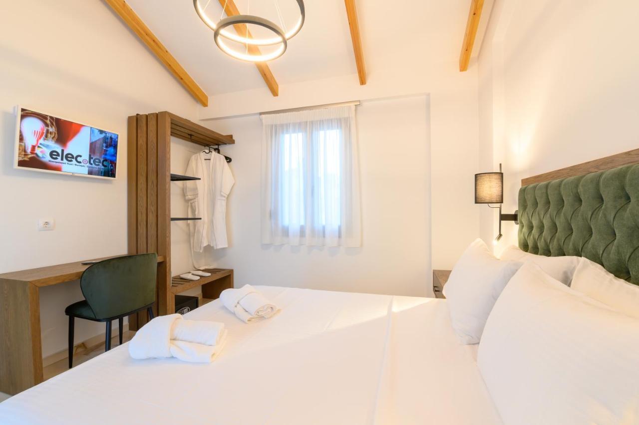 Momento Luxury Apartments Walking Distance From The Beach Nikiana Buitenkant foto